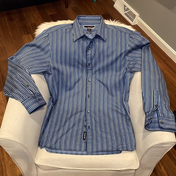 Michael Kors Other - MICHAEL KORS CLASSIC FIT BUTTON DOWN MENS SHIRT